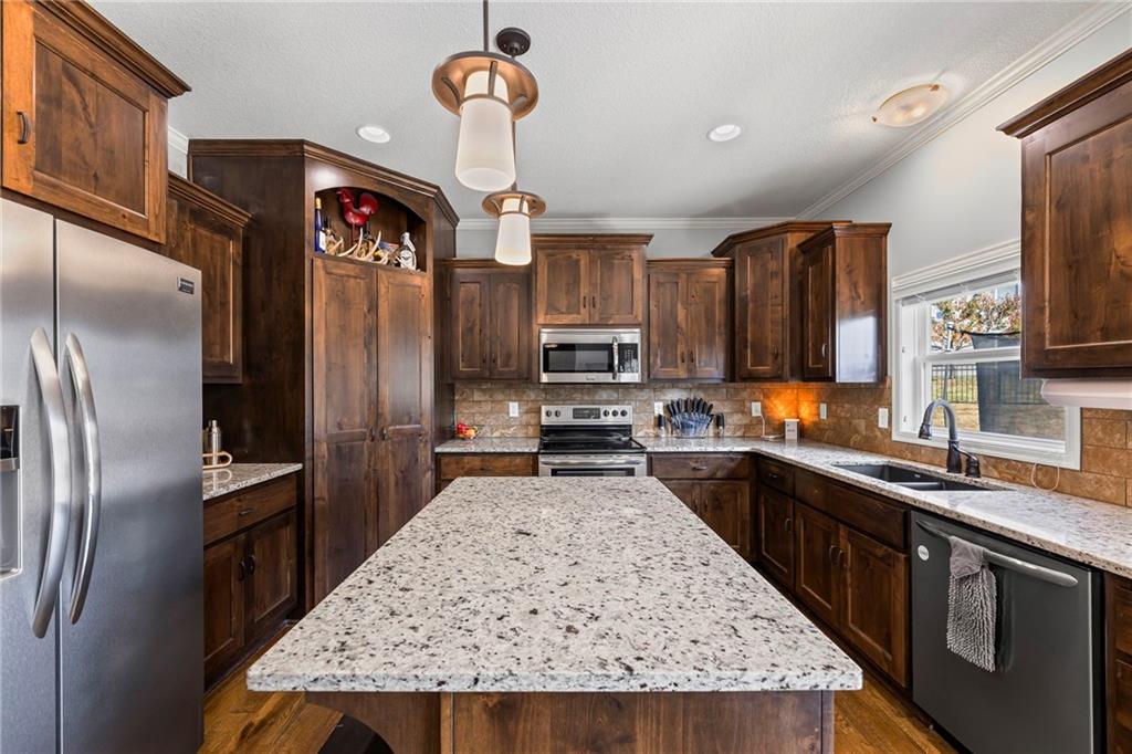 1415 Lewis Circle Raymore, MO 64083 - Photo 17 of 56