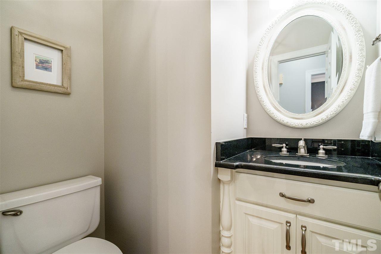 3328 Clandon Park Drive Raleigh, NC 27613 - Photo 15 of 30