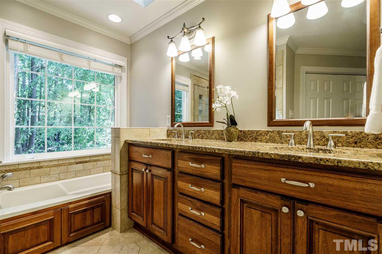 3328 Clandon Park Drive Raleigh, NC 27613 - Photo 17 of 30