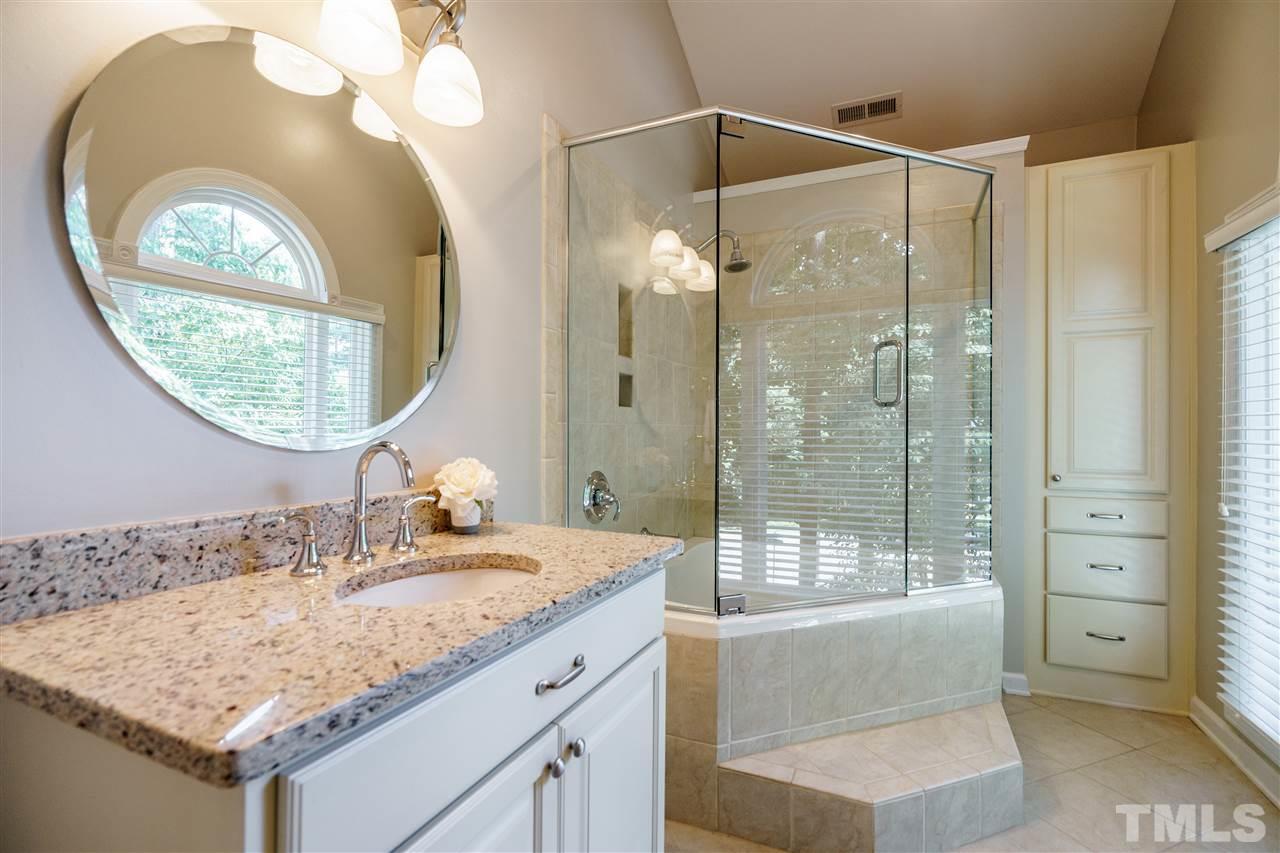 3328 Clandon Park Drive Raleigh, NC 27613 - Photo 20 of 30
