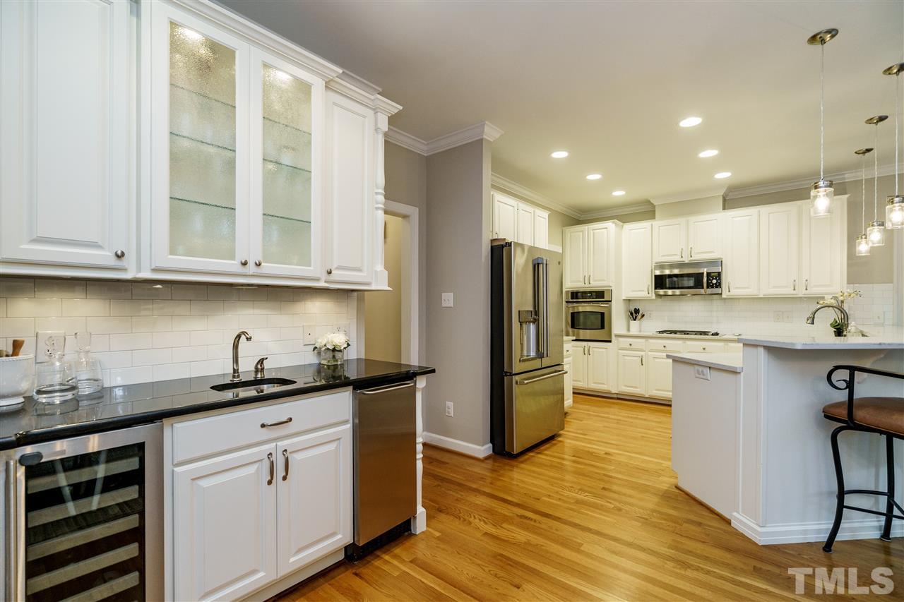 3328 Clandon Park Drive Raleigh, NC 27613 - Photo 10 of 30