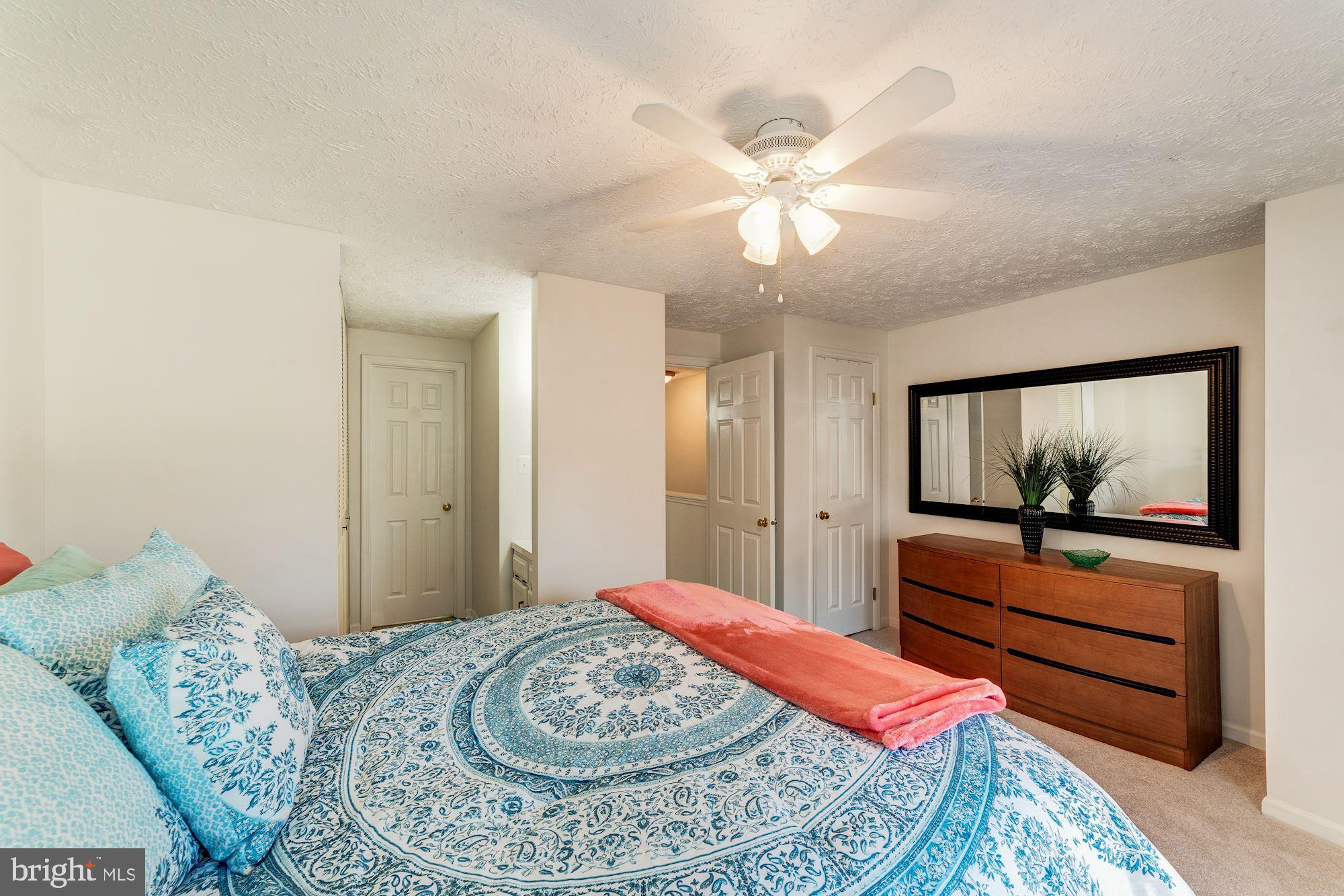 1591 Woodcrest Drive Reston, VA 20194 - Photo 17 of 33