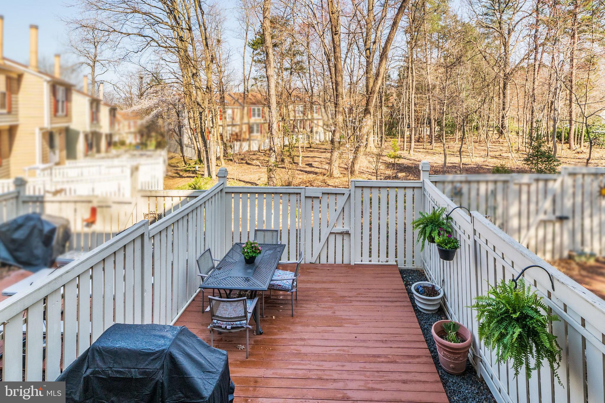 1591 Woodcrest Drive Reston, VA 20194 - Photo 3 of 33