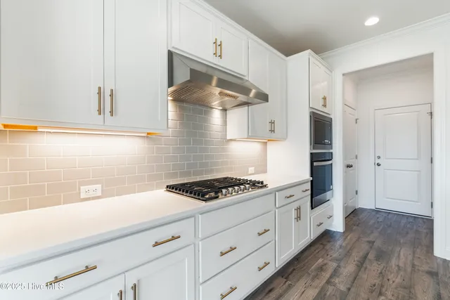 $499,900 | 1159 Turnata Drive Southeast, Bolivia, NC 28422