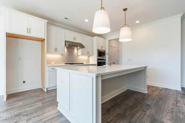 $499,900 | 1159 Turnata Drive Southeast, Bolivia, NC 28422