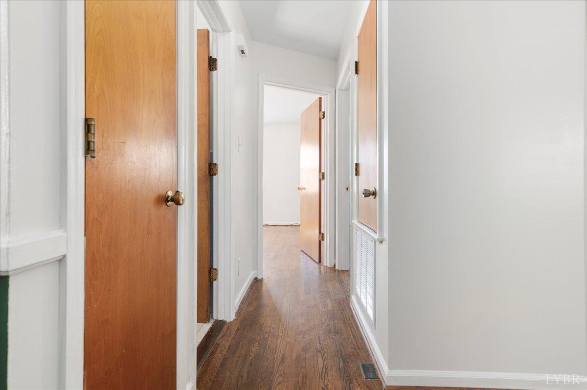 1982 Lawyers Road Lynchburg, VA 24501 - Photo 32 of 48