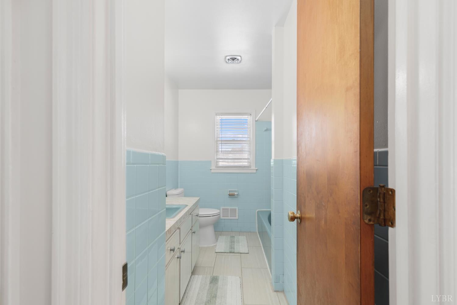 1982 Lawyers Road Lynchburg, VA 24501 - Photo 33 of 48