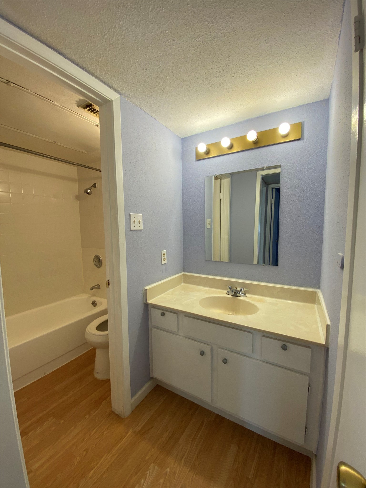 9000 Bissonnet Street, Unit 706 Houston, TX 77074 - Photo 9 of 10