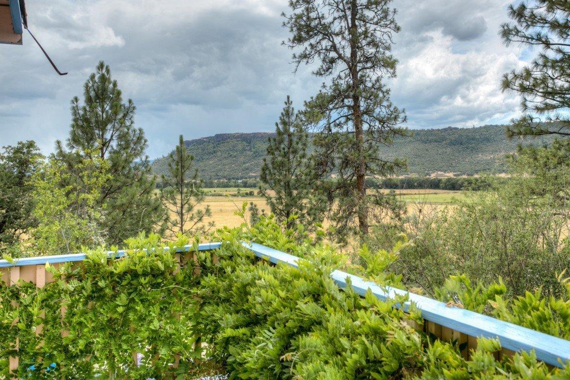 12916 Table Rock Road White City, OR 97503 - Photo 4 of 35 Additional Photo