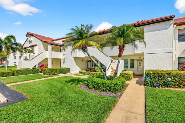 $215,000 | 5903 Parkwalk Drive, Unit 623, Boynton Beach, FL 33472