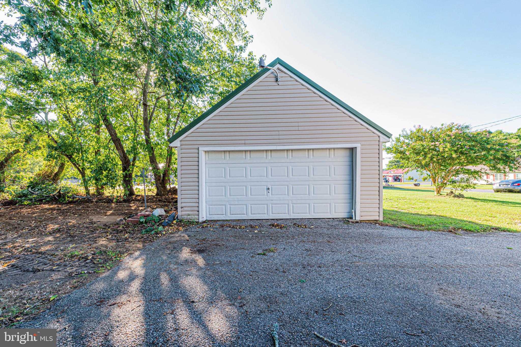 33124 Lighthouse Road Selbyville, DE 19975 - Photo 3 of 30 Garage
