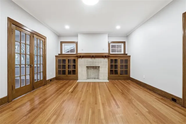 $2,200 | 218 Academy Avenue, Pittsburgh, PA 15228