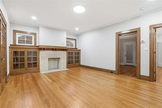 $2,200 | 218 Academy Avenue, Pittsburgh, PA 15228