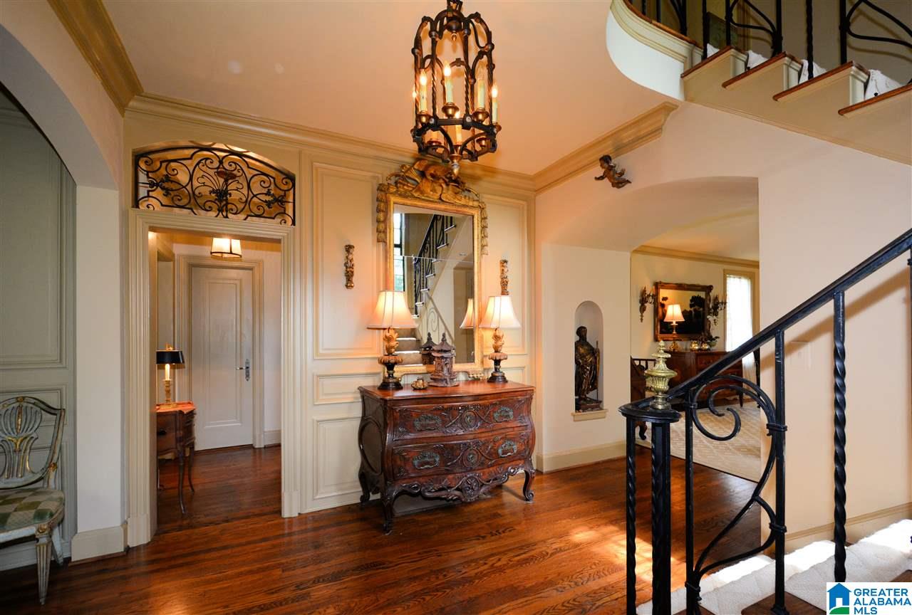 1606 Wellington Road Birmingham, AL 35209 - Photo 10 of 50
