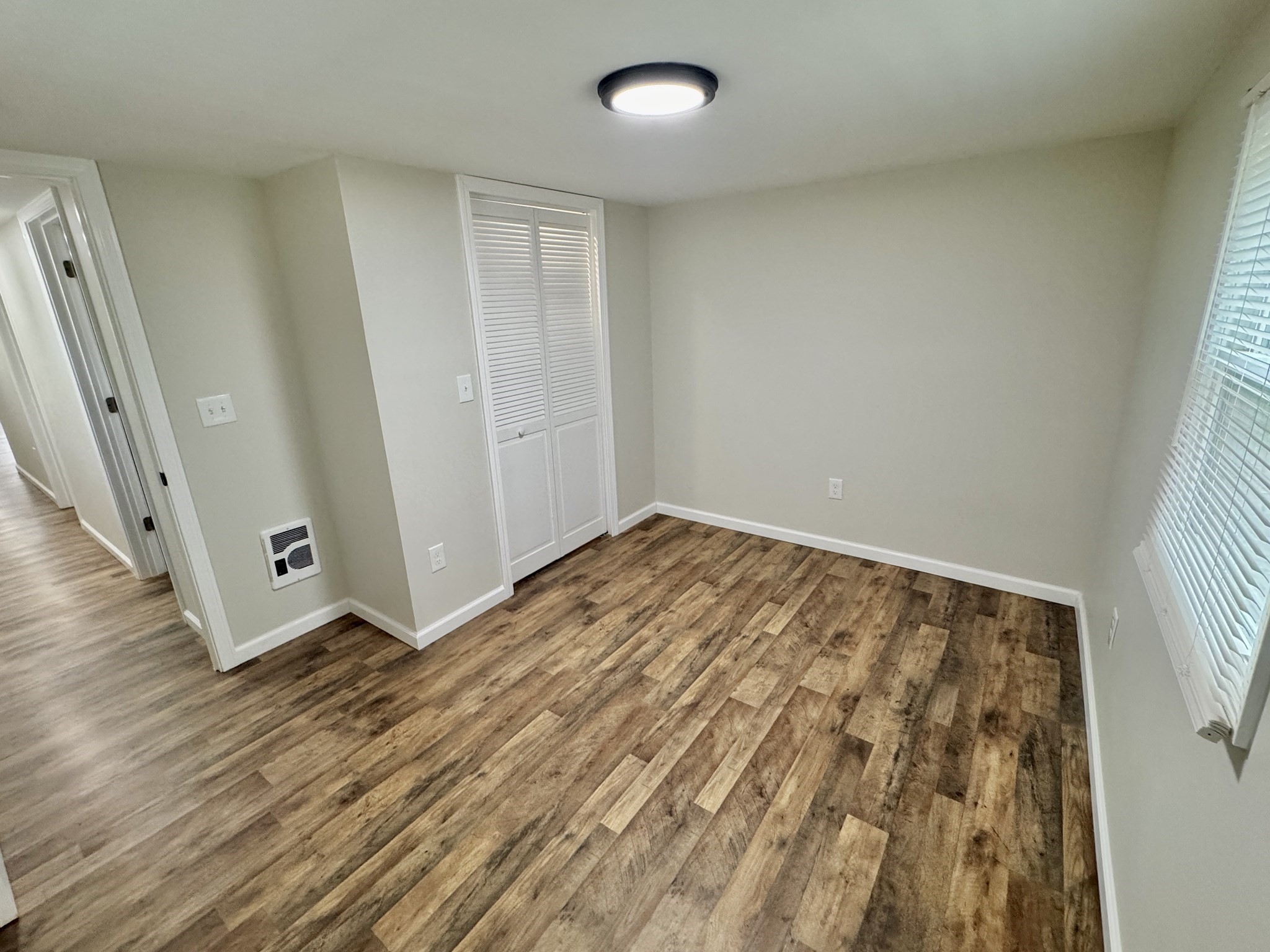 868 Southampton Road, Unit 76 Westfield, MA 01085 - Photo 18 of 19 Gallery Image 18