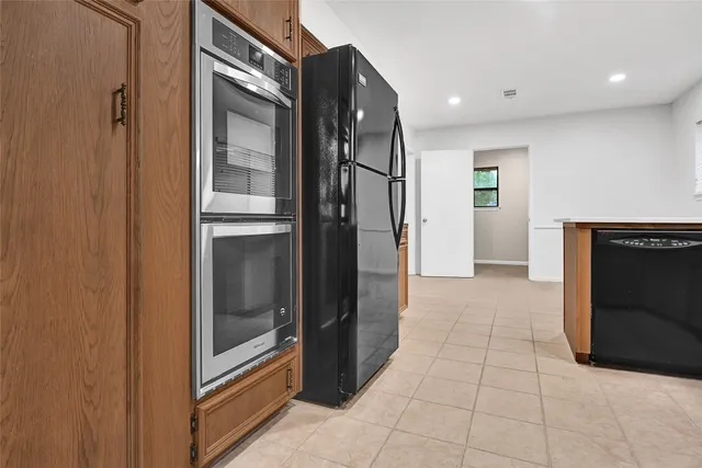 $289,990 | 302 Bayou View Drive, El Lago, TX 77586