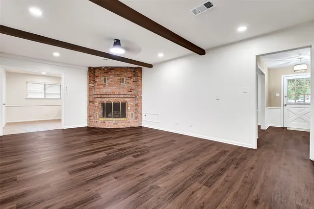 $289,990 | 302 Bayou View Drive, El Lago, TX 77586