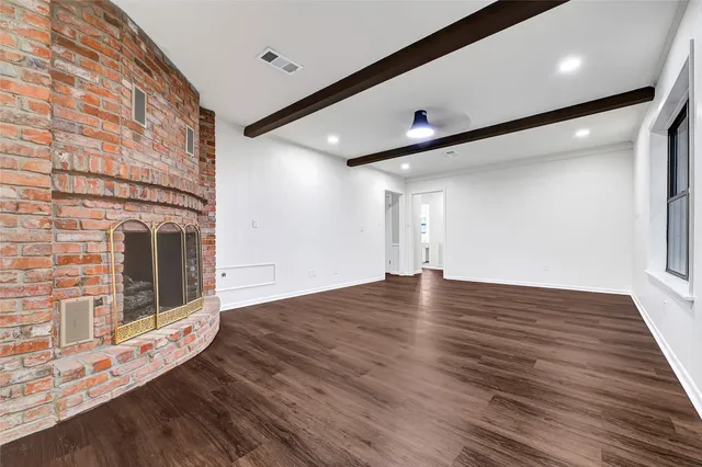 $289,990 | 302 Bayou View Drive, El Lago, TX 77586