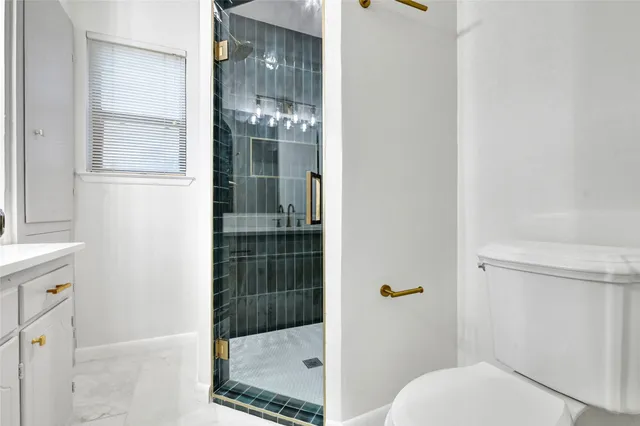 $289,990 | 302 Bayou View Drive, El Lago, TX 77586