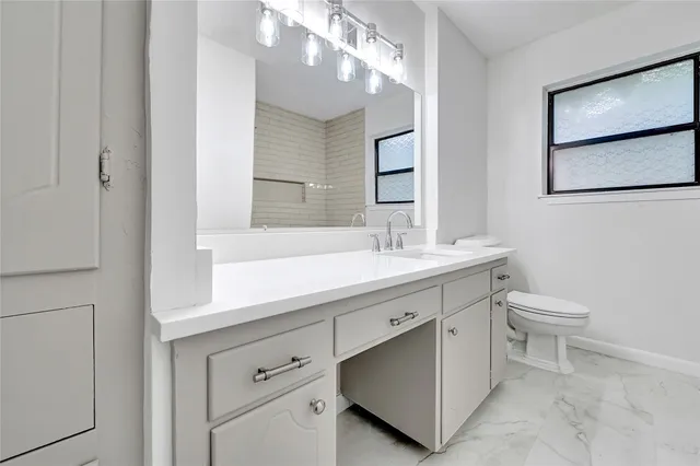 $289,990 | 302 Bayou View Drive, El Lago, TX 77586