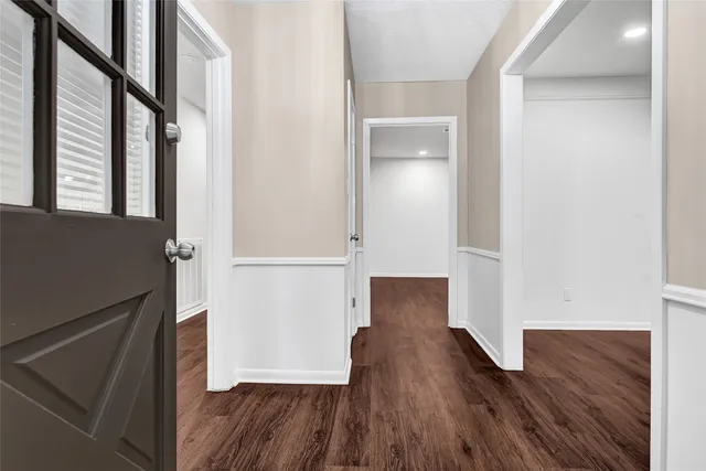 $289,990 | 302 Bayou View Drive, El Lago, TX 77586