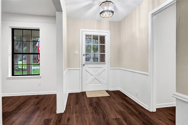 $289,990 | 302 Bayou View Drive, El Lago, TX 77586