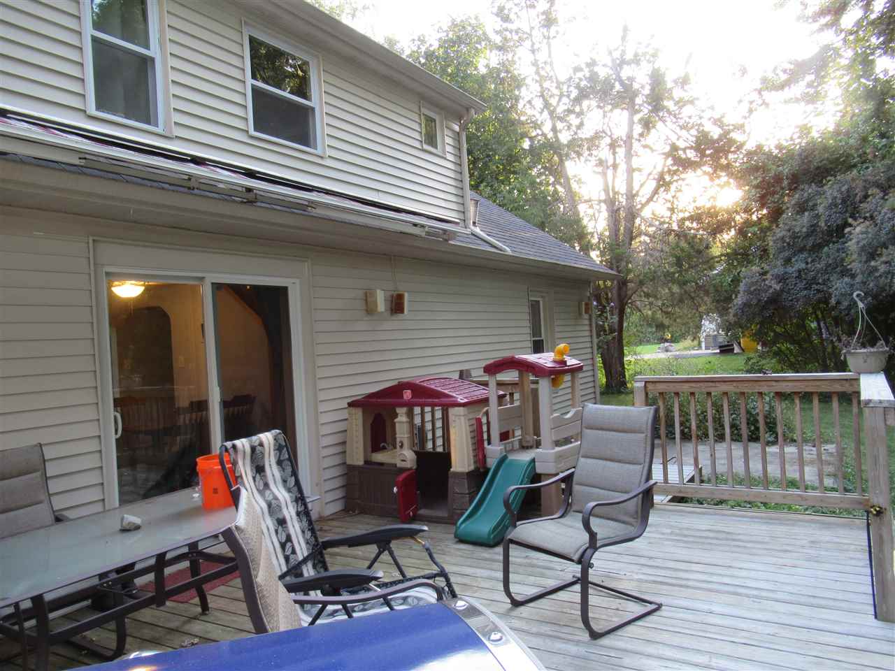 8386 Coldwater Road Flushing, MI 48433 - Photo 34 of 35 31395091-33.JPG
