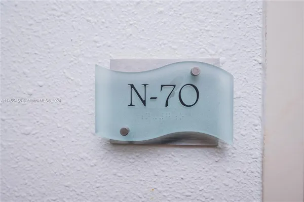 $5,000 | 3801 South Ocean Drive, Unit 7O, Hollywood, FL 33019