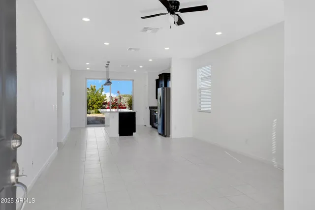 $1,750 | 4584 Stickleaf Way, San Tan Valley, AZ 85144