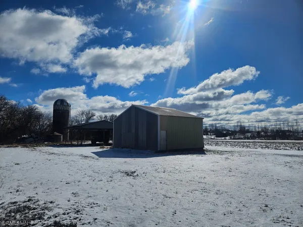 $299,900 | 9284 95th Avenue, Milaca, MN 56353