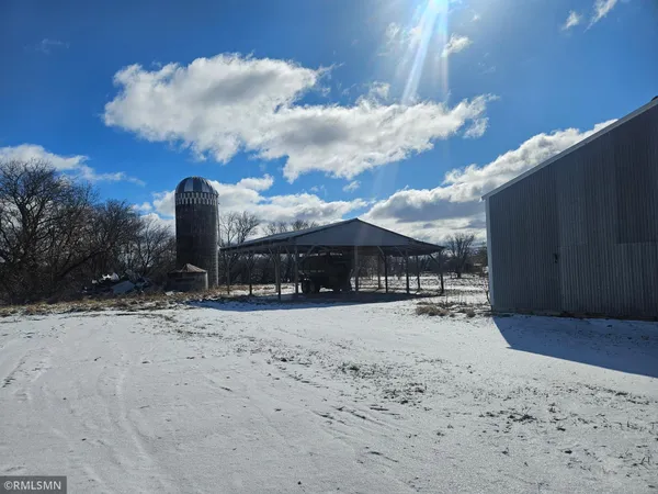 $550,000 | 9284 95th Avenue, Milaca, MN 56353
