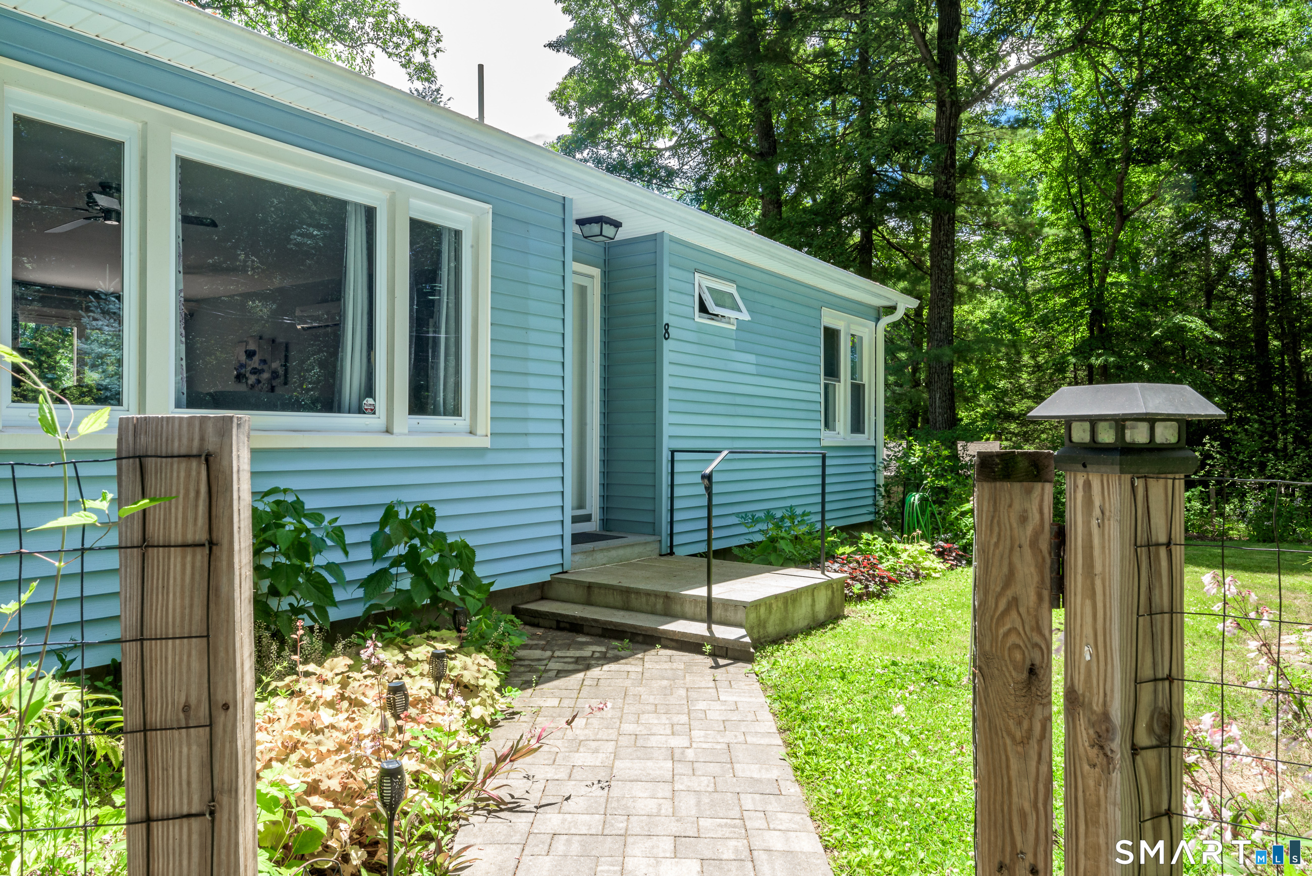 8 Sepous Road Avon, CT 06001 - Photo 3 of 39