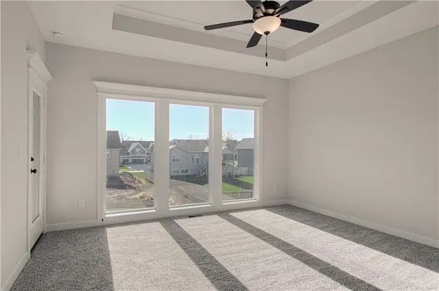 $589,900 | 1015 Poplar Lane, Liberty, MO 64068