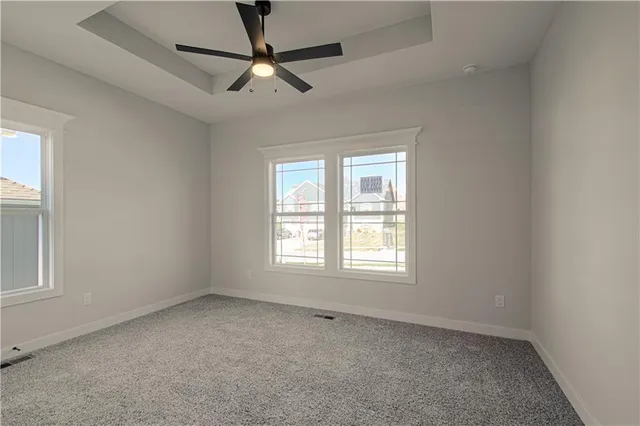 $589,900 | 1015 Poplar Lane, Liberty, MO 64068