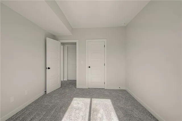 $589,900 | 1015 Poplar Lane, Liberty, MO 64068