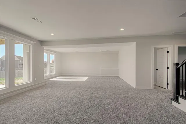 $589,900 | 1015 Poplar Lane, Liberty, MO 64068