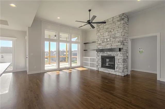 $589,900 | 1015 Poplar Lane, Liberty, MO 64068