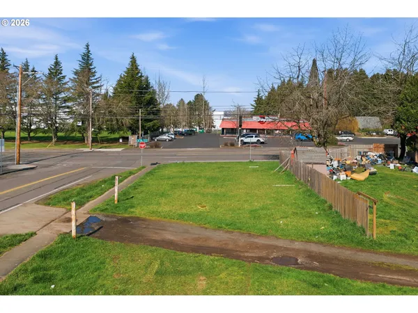 $500,000 | 21260 Southeast Stark Street, Gresham, OR 97030