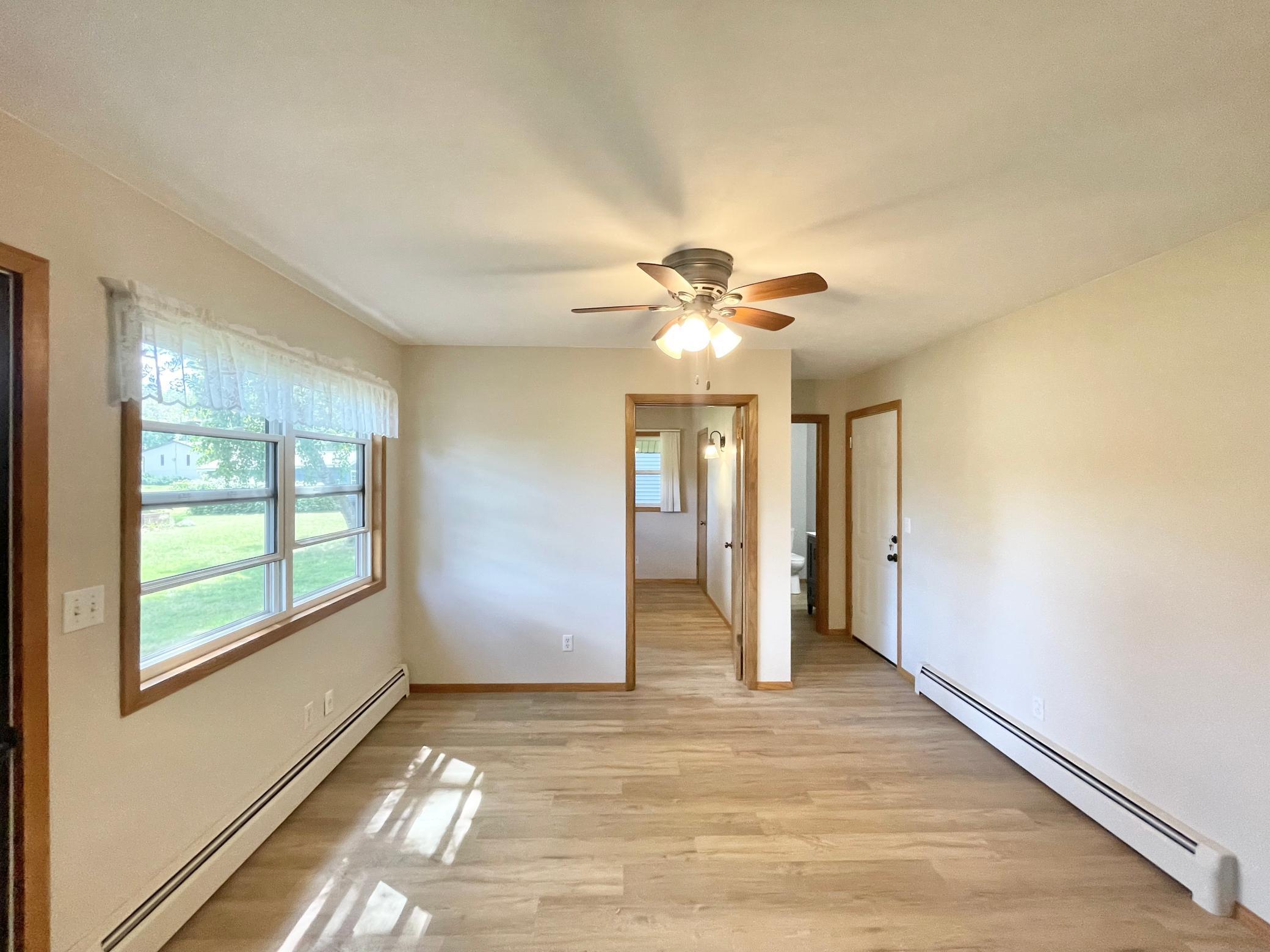 403 South Paffrath Avenue Springfield, MN 56087 - Photo 10 of 63
