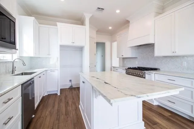 $498,500 | 225 Cove Pointe Drive, Luling, LA 70070