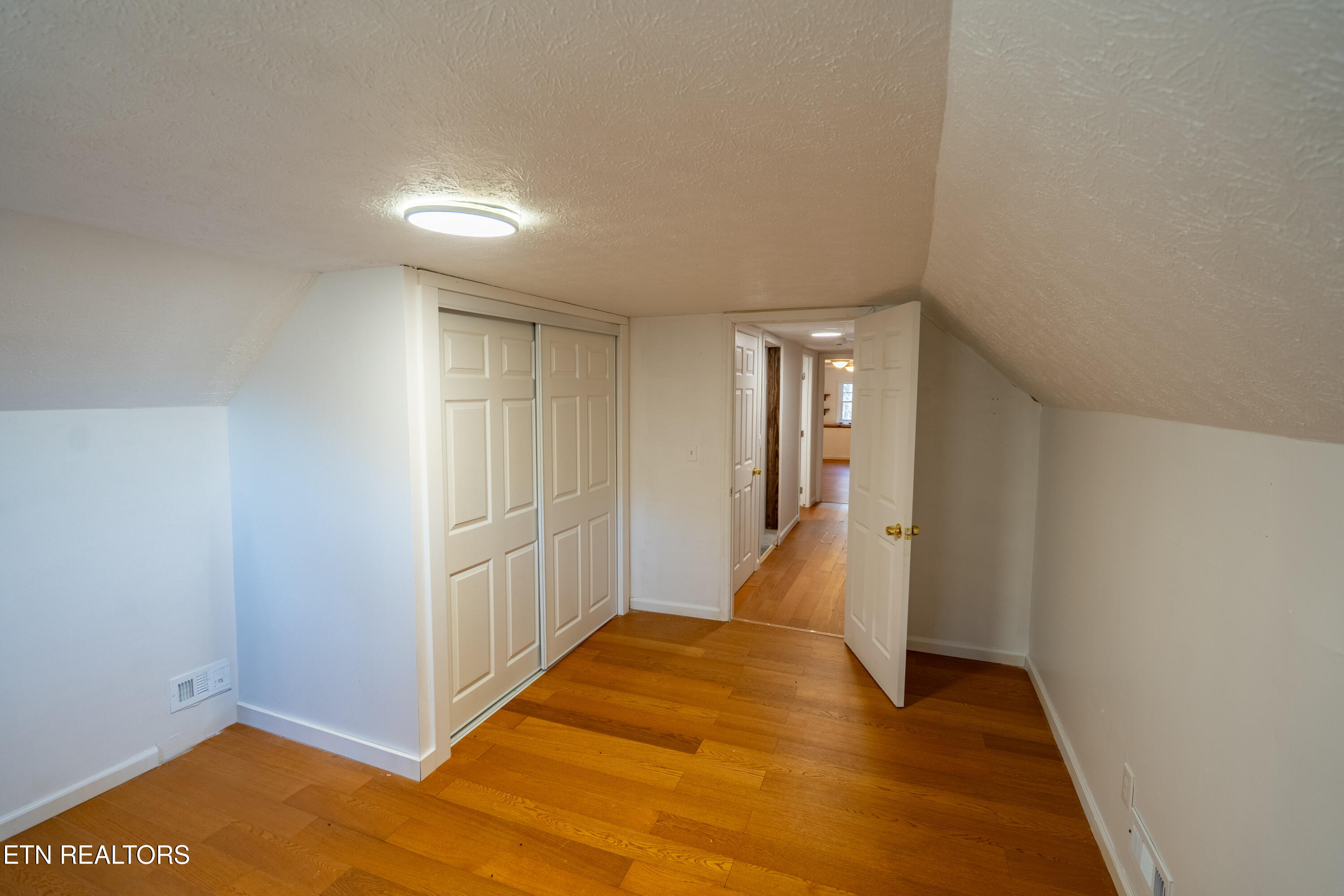 191 Hudson Lane Clinton, TN 37716 - Photo 40 of 60 191 Hudson Lane-39