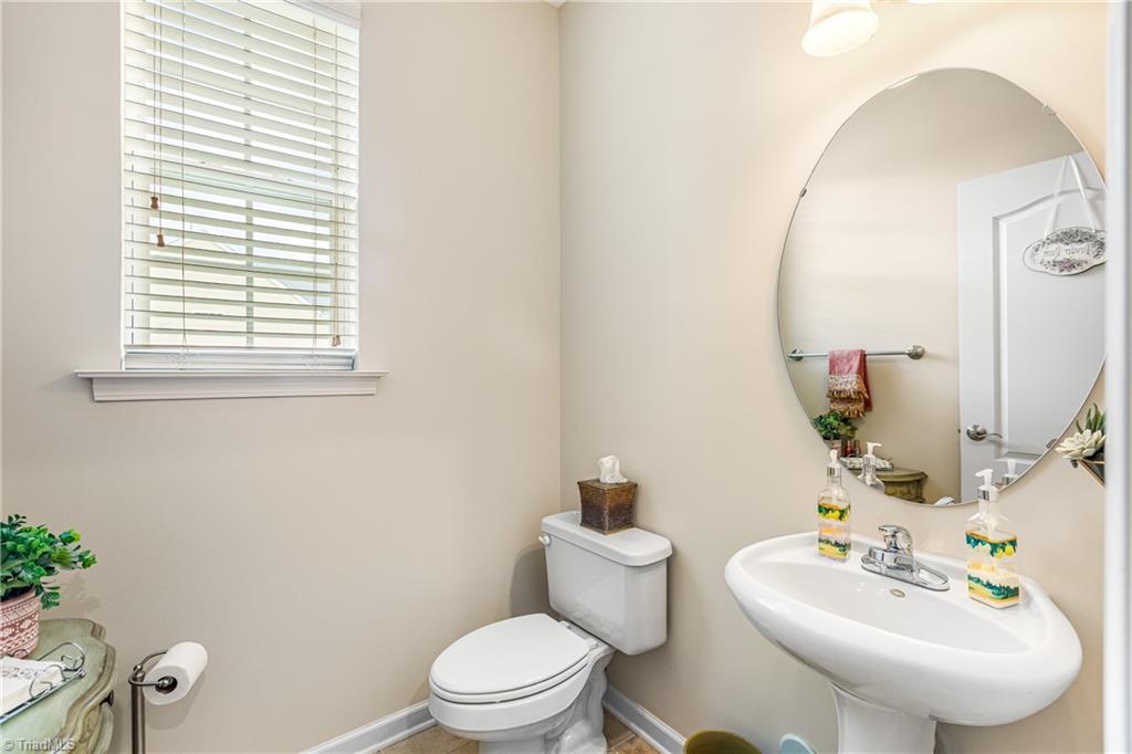 3056 Sycamore Point Trail High Point, NC 27265 - Photo 22 of 46