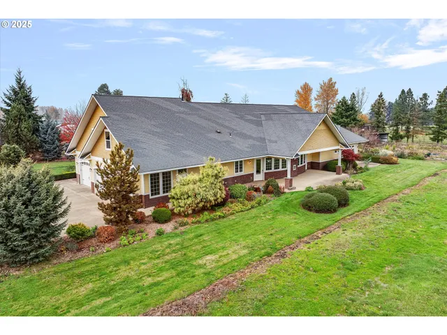 $1,250,000 | 10667 Hovenden Lane Northeast, Woodburn, OR 97071