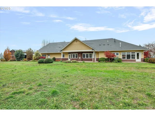 $1,250,000 | 10667 Hovenden Lane Northeast, Woodburn, OR 97071