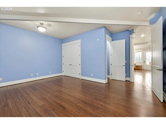 $1,250,000 | 10667 Hovenden Lane Northeast, Woodburn, OR 97071