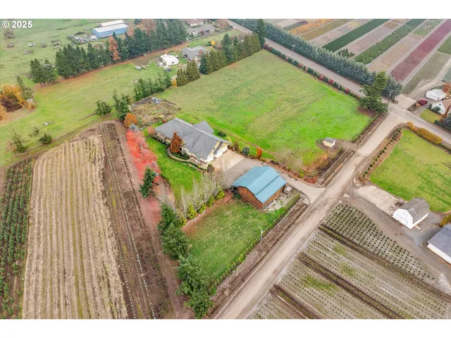 $1,250,000 | 10667 Hovenden Lane Northeast, Woodburn, OR 97071