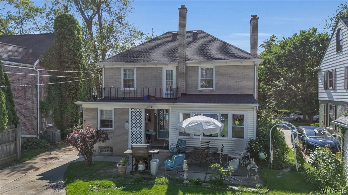 63 Grosvenor Road Tonawanda, NY 14223 - Photo 3 of 44