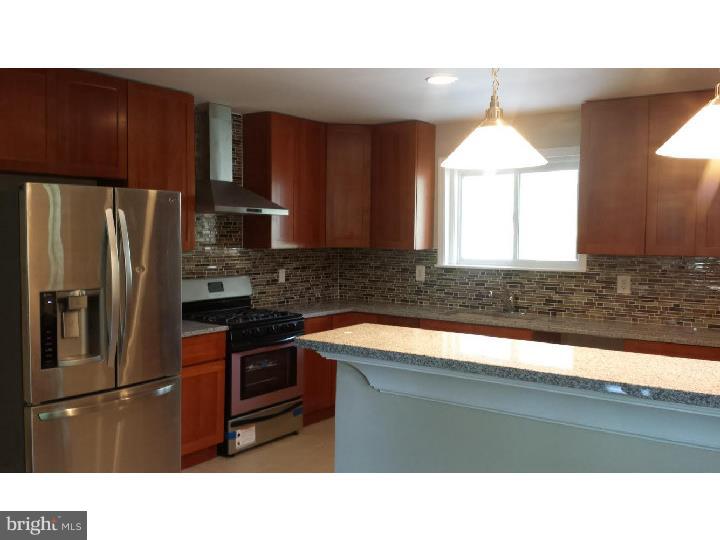 1801 Wynnewood Road Philadelphia, PA 19151 - Photo 3 of 14 Kitchen