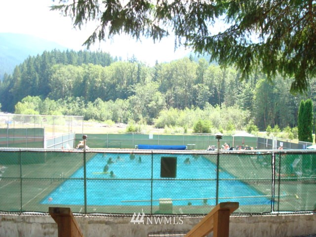 22015 Pinnacle Road Glacier, WA 98244 - Photo 14 of 15 Gallery Image 14