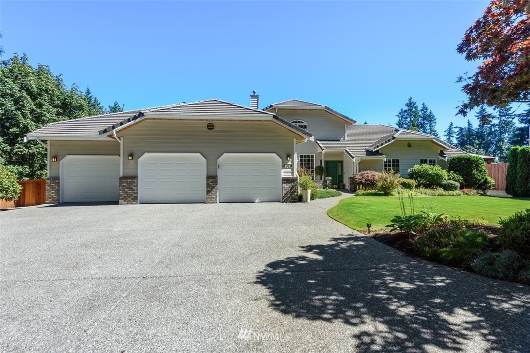 8310 Rim Drive Everett, WA 98208 - Photo 2 of 27 Gallery Image 2